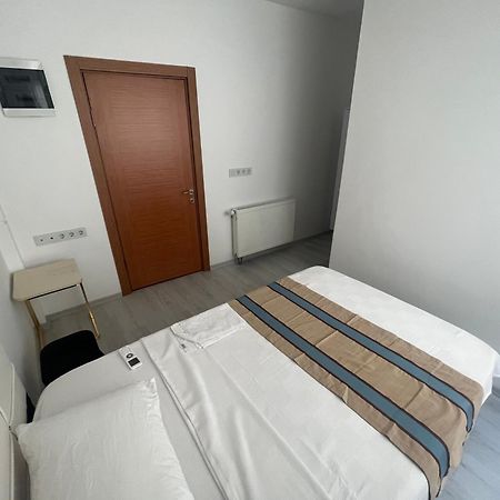 Tuerkmen Hotel Istanbul Bagian luar foto