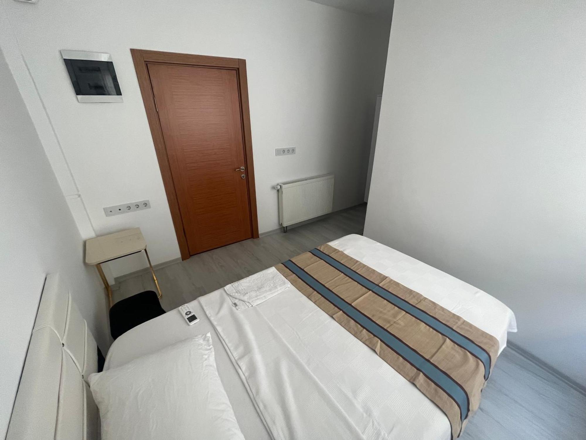 Tuerkmen Hotel Istanbul Bagian luar foto