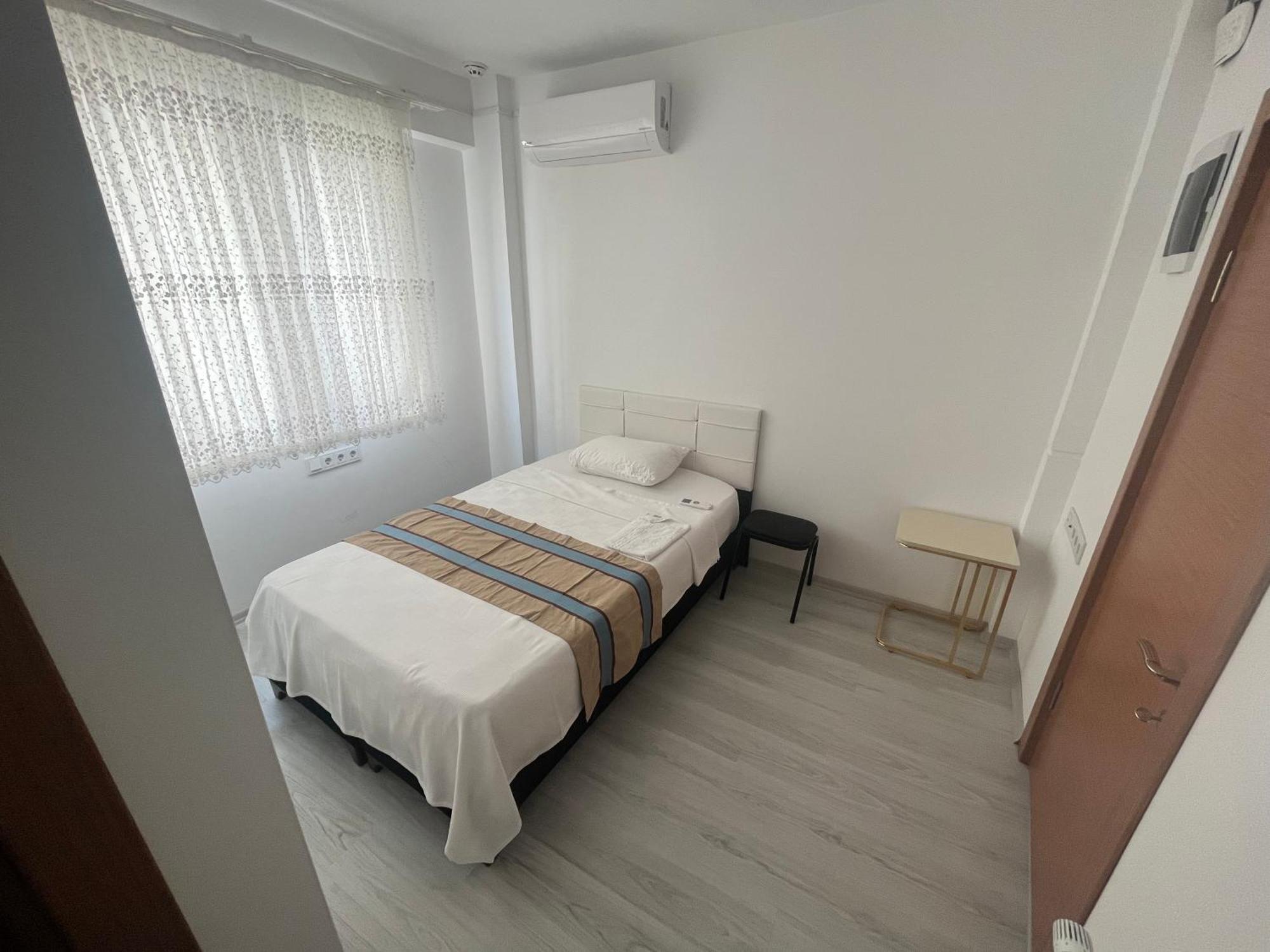 Tuerkmen Hotel Istanbul Bagian luar foto